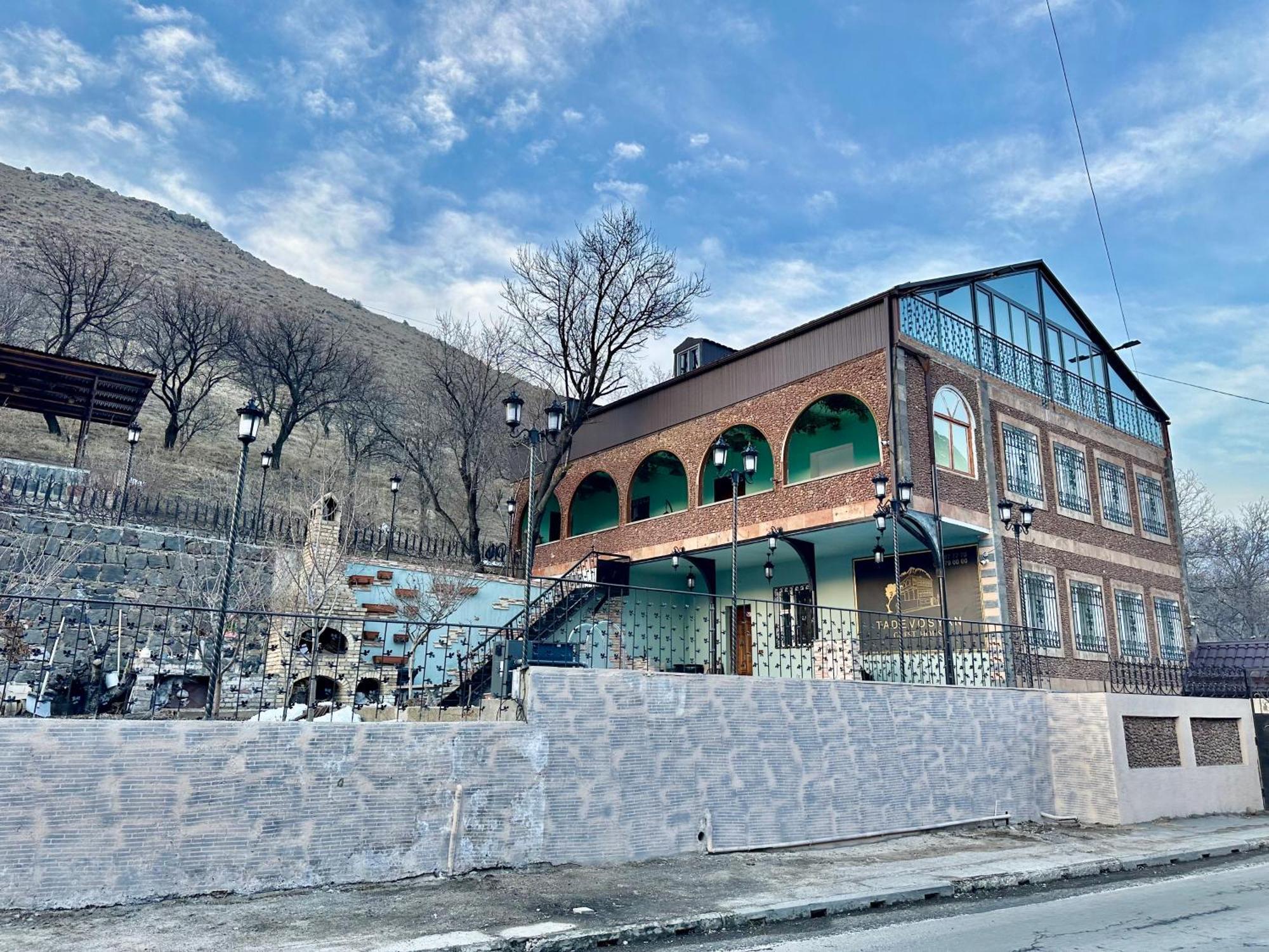 Tadevosyan Guest House Bjni Kültér fotó